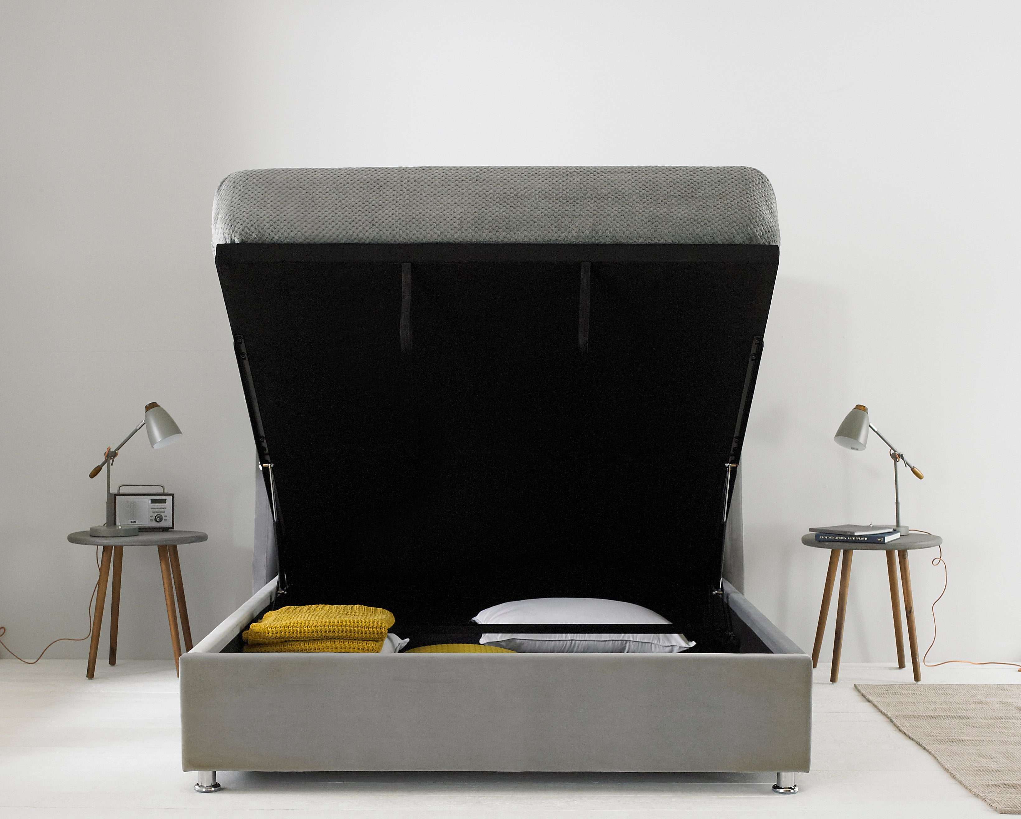 Buckingham Ottoman